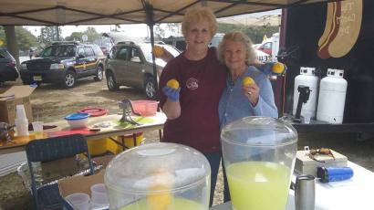 Tuckerton Library Association members at the 2016 Annual Gunning & Decoy Show  making lemonade at their fundraising table. Pictured: Edna Stevens, on left, Claire Ecker, on right, photo by Toni Smirniw.
